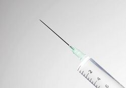 代生宝宝睡觉频繁来回翻滚，原因与应对策略